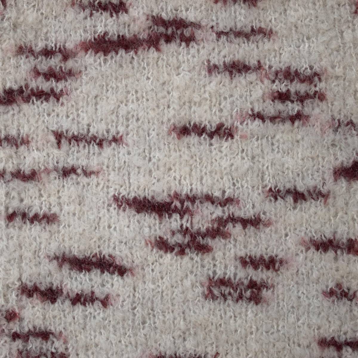 ciclamino 4000; 22% alpaca 22% lana 45% acrilico 11% nylon